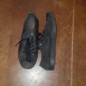 Womens size 8 VANS black